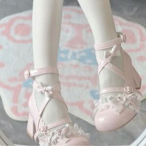 Elegant Pink Bow Heels